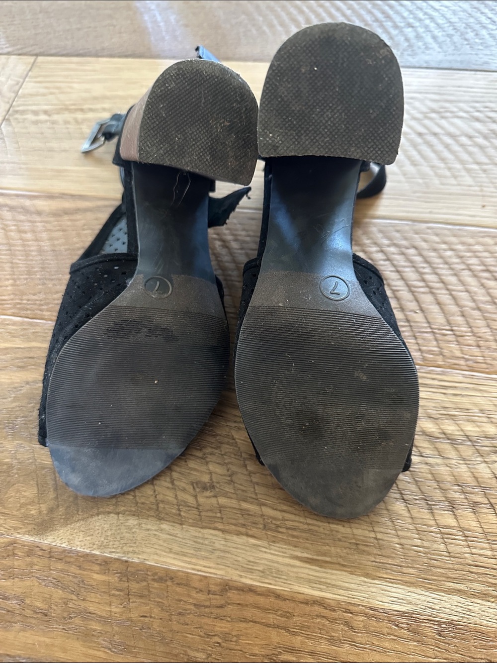 Black Suede Peep-Toe Block Heel Sandals with Ankle Strap! - Picture 6 of 10